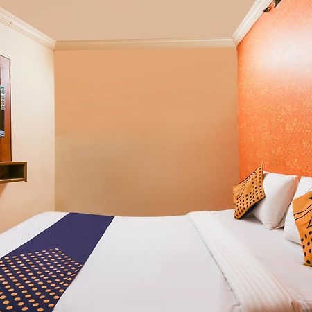 Hotel O Super Guest House Αχμπανταμπάντ Εξωτερικό φωτογραφία