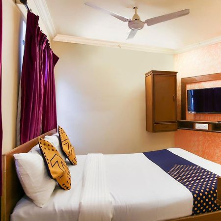 Hotel O Super Guest House Αχμπανταμπάντ Εξωτερικό φωτογραφία