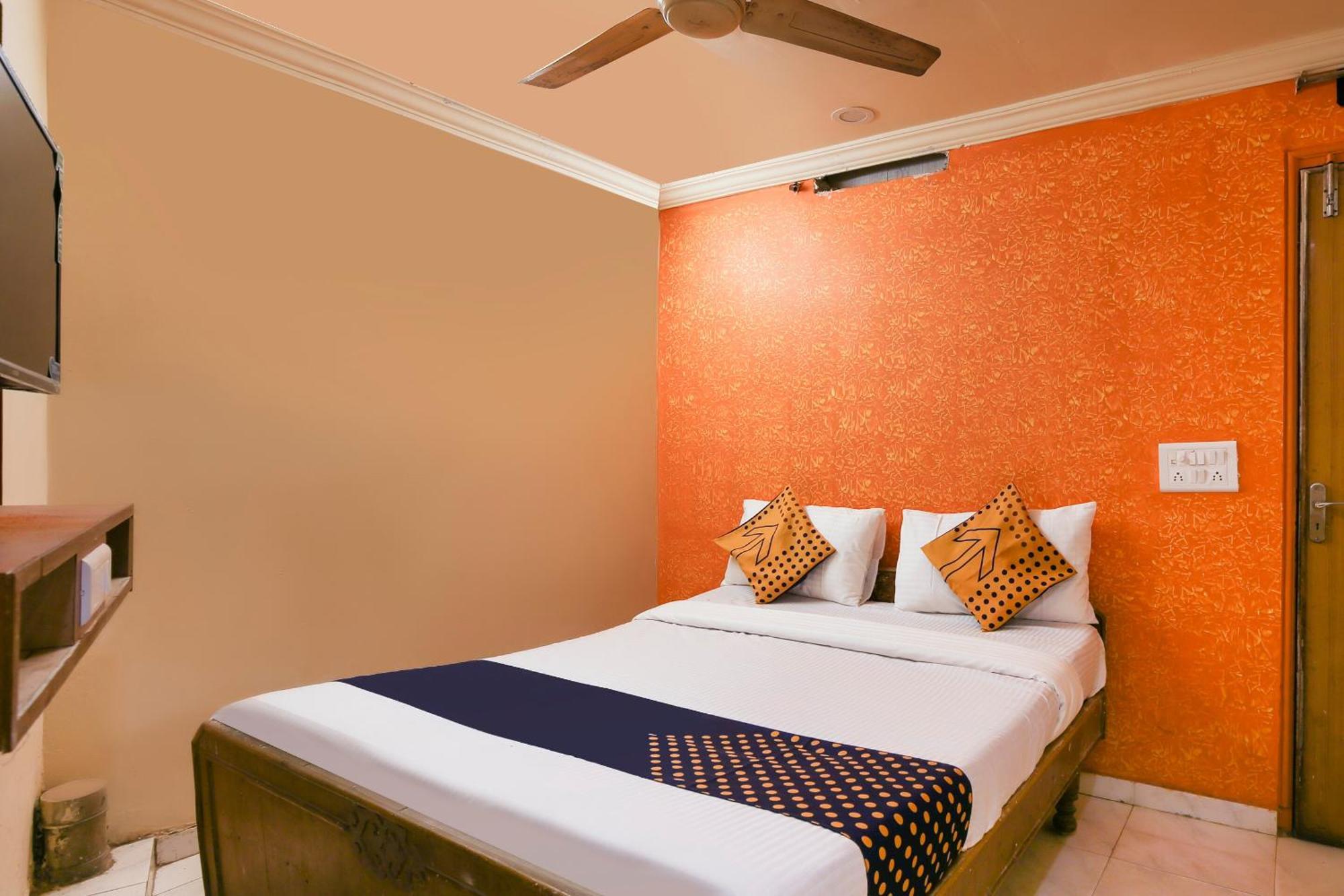Hotel O Super Guest House Αχμπανταμπάντ Εξωτερικό φωτογραφία