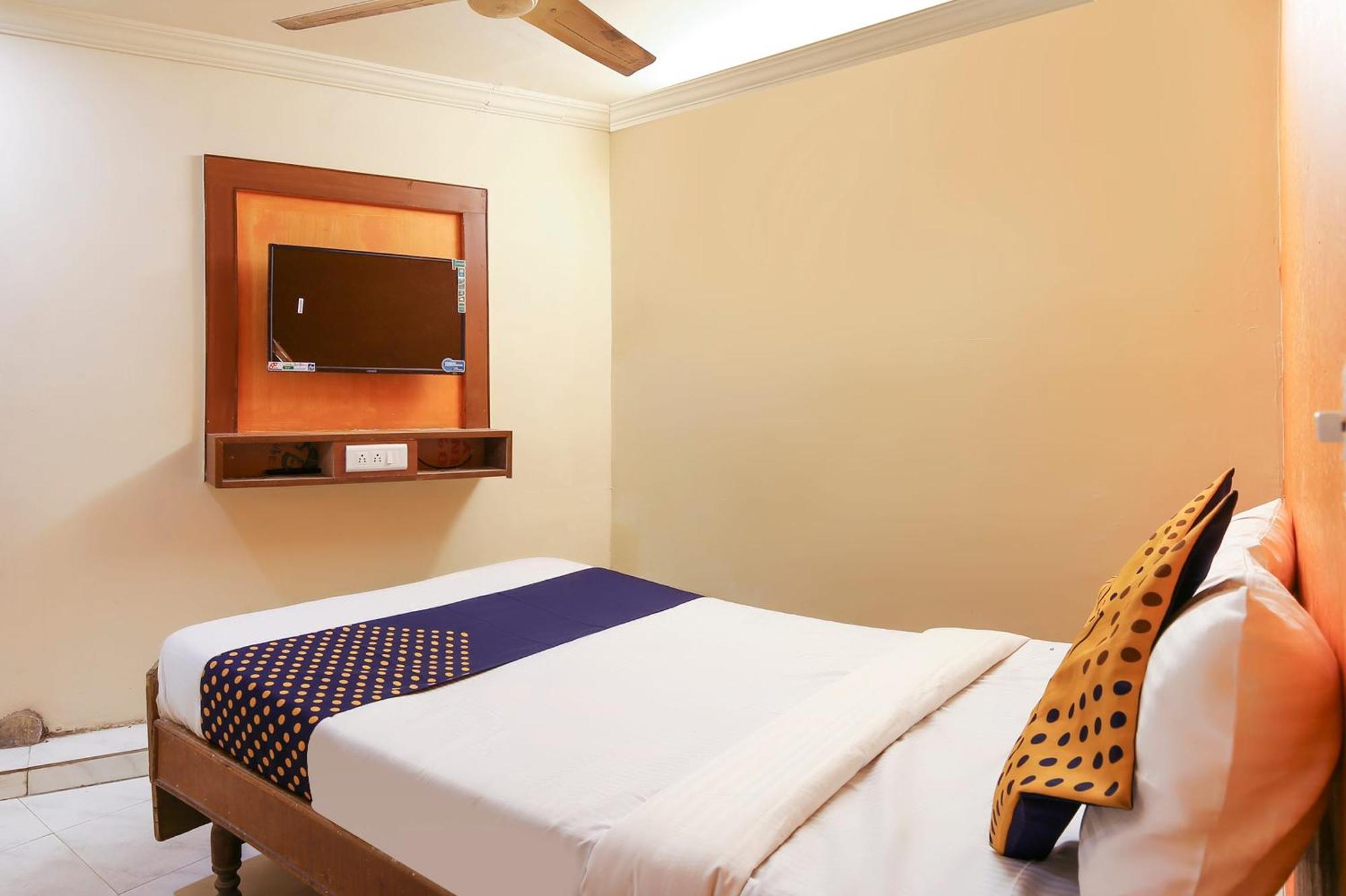 Hotel O Super Guest House Αχμπανταμπάντ Εξωτερικό φωτογραφία